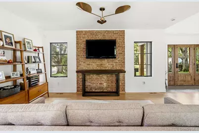 55 Washington Avenue, Garden City, NY 11530 - Photo 11