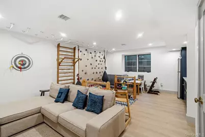55 Washington Avenue, Garden City, NY 11530 - Photo 29