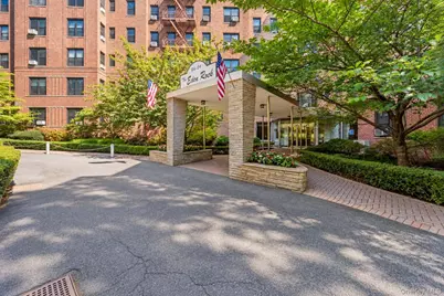 84-01 Main Street #325, Briarwood, NY 11435 - Photo 21