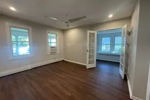 26 2nd Ave, Bay Shore, NY 11706 - Photo 3