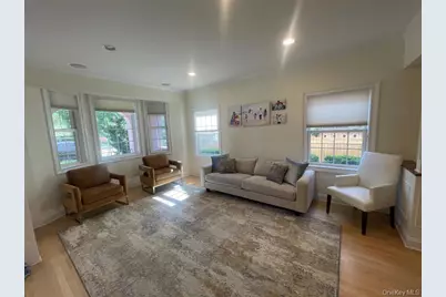 15 W Penn Street, Long Beach, NY 11561 - Photo 3
