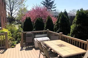 255-21 74th Ave, Glen Oaks, NY 11004 - Photo 19