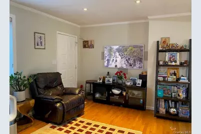 255-21 74th Avenue #H-1, Glen Oaks, NY 11004 - Photo 5