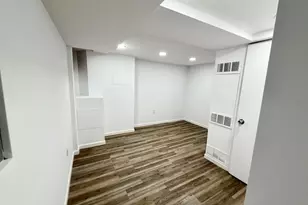 104-20 47th Ave, Corona, NY 11368 - Photo 17