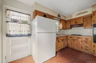 117 Washington Ave, Suffern, NY 10901 - Photo 9