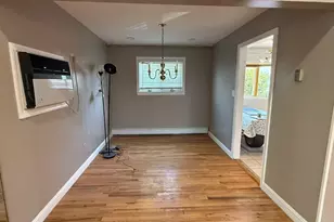 2607 Lindenmere Dr, Merrick, NY 11566 - Photo 5