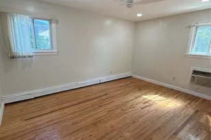 2607 Lindenmere Dr, Merrick, NY 11566 - Photo 3