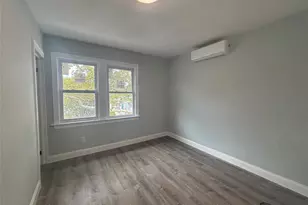 131-05 135th St, Ozone Park, NY 11420 - Photo 5