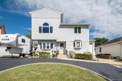 3117 Ward Lane, Wantagh, NY 11793 - Photo 1