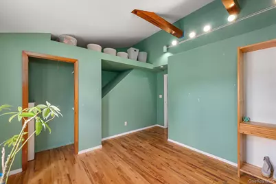 3117 Ward Lane, Wantagh, NY 11793 - Photo 13