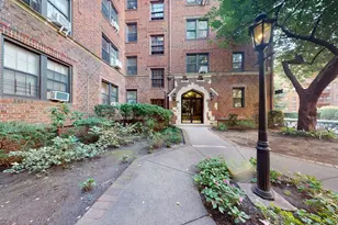 68-30 Burns St, Forest Hills, NY 11375 - Photo 25