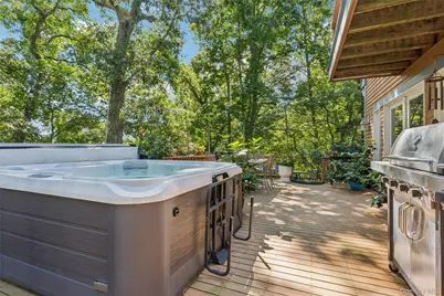 1745 Bayview Avenue, Mattituck, NY 11952 - Photo 29