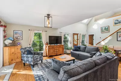 1745 Bayview Avenue, Mattituck, NY 11952 - Photo 3