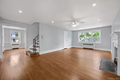336 W Seaman Avenue, Freeport, NY 11520 - Photo 3
