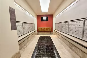 215 E 96th St, New York, NY 10128 - Photo 3