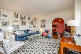 270 Bronxville Rd, Bronxville, NY 10708 - Photo 7