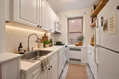 2190 Boston Road #E, Bronx, NY 10462 - Photo 5