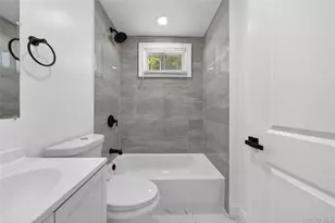15 Grand Pl, Huntington Station, NY 11746 - Photo 13