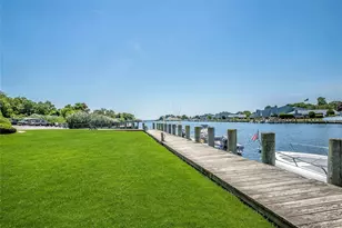 246 Fairharbor, Patchogue, NY 11772 - Photo 19