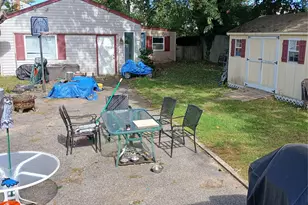 25 Campbell St, Patchogue, NY 11772 - Photo 13