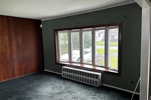 105 Rutledge Rd, North Babylon, NY 11703 - Photo 5