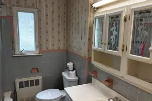 105 Rutledge Rd, North Babylon, NY 11703 - Photo 17