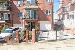 87-32 165th St, Jamaica, NY 11432 - Photo 1