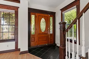39 12th Ave, Sea Cliff, NY 11579 - Photo 9