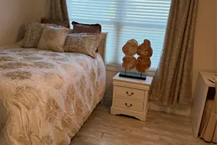 13 Barry Rd, Amityville, NY 11701 - Photo 5