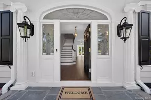30 Brookside Dr, Manhasset, NY 11030 - Photo 3