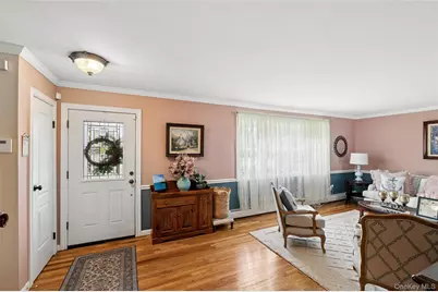50 Plane Tree Lane, Saint James, NY 11780 - Photo 9