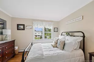 50 Plane Tree Ln, Saint James, NY 11780 - Photo 25