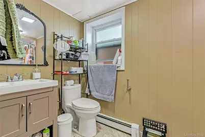 1208 America Avenue, West Babylon, NY 11704 - Photo 29