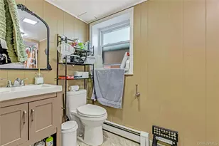 1208 America Ave, West Babylon, NY 11704 - Photo 29