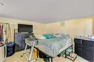 1208 America Ave, West Babylon, NY 11704 - Photo 27