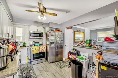 1208 America Avenue, West Babylon, NY 11704 - Photo 7