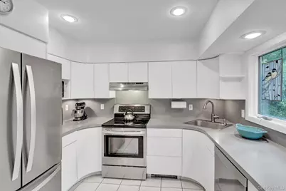 43 Huyler Court, Setauket, NY 11733 - Photo 11