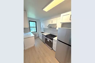 22-27 76th Street #B2, East Elmhurst, NY 11370 - Photo 3