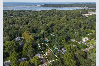 385 Main Street, East Setauket, NY 11733 - Photo 29