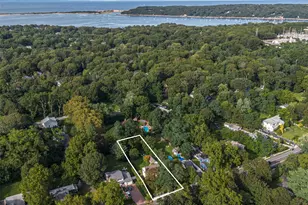 385 Main St, East Setauket, NY 11733 - Photo 29