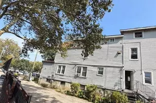 138-02 106th Ave, Jamaica, NY 11435 - Photo 3