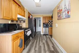 16 Fitchett St, Poughkeepsie, NY 12601 - Photo 11
