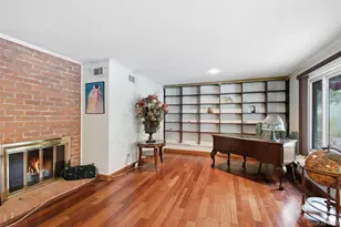 20 Old Town Ln, Huntington, NY 11743 - Photo 19