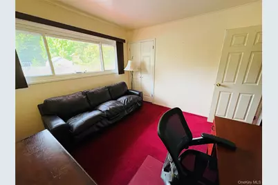 20 Old Town Lane, Huntington, NY 11743 - Photo 13