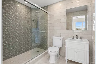 2 Richmond Road #2A, Long Beach, NY 11561 - Photo 7