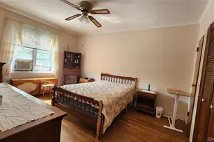 79-04 Kneeland Ave, Elmhurst, NY 11373 - Photo 5