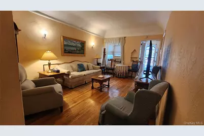79-04 Kneeland Avenue, Elmhurst, NY 11373 - Photo 9