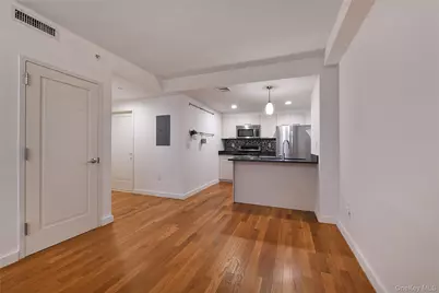 10620 70th Avenue #2D, Forest Hills, NY 11375 - Photo 5