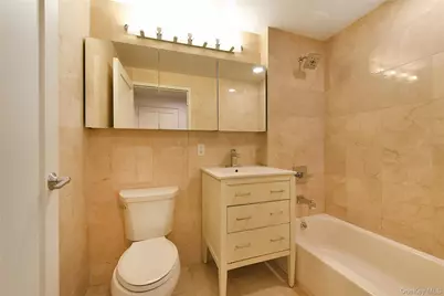 10620 70th Avenue #2D, Forest Hills, NY 11375 - Photo 11