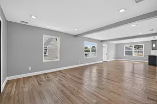 34 Wilson Rd, Valley Stream, NY 11581 - Photo 3